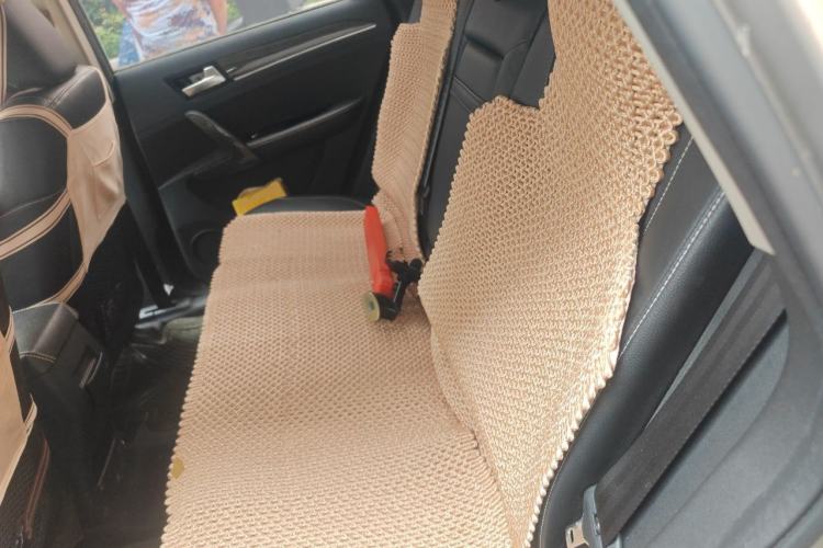 Used Zotye T600 2016 1.5T Manual Luxury Model Left Rear Seat