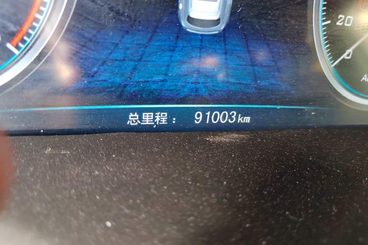 Used Zotye T600 2016 2.0T DCT Prestige Edition Odometer Close Up