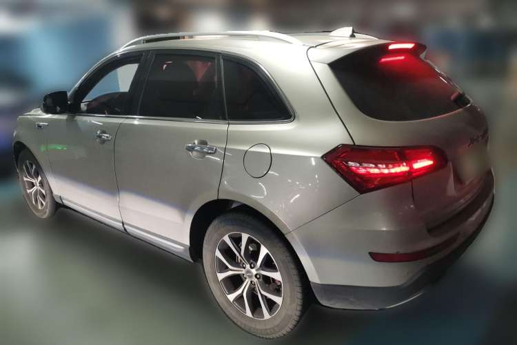 Used Zotye T600 2016 Sport Edition 2.0T DCT Prestige Model Rear Left 45 Deg