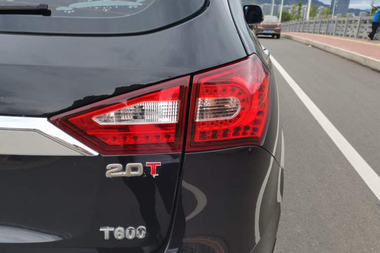 Used Zotye T600 2017 1.5T Manual Elite New Year Edition Right Rear Taillight