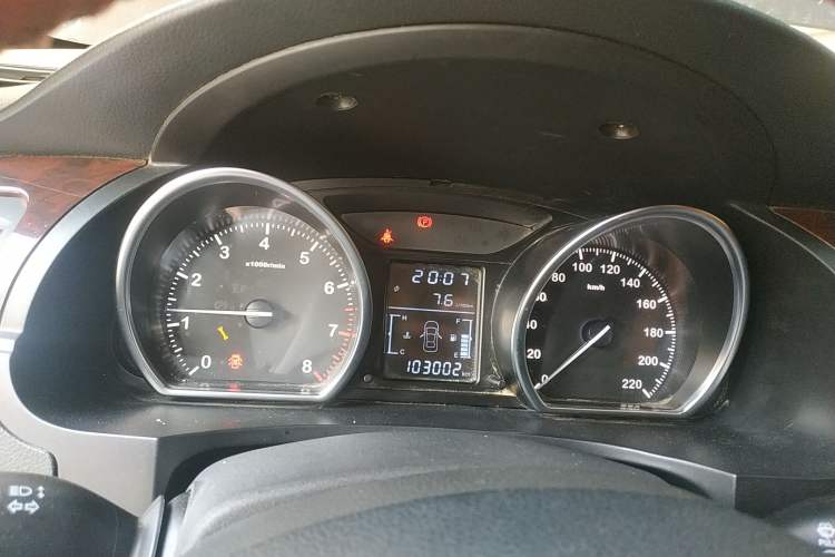 Used Zotye T600 2017 1.5T Manual Elite New Year Edition Instrument Cluster