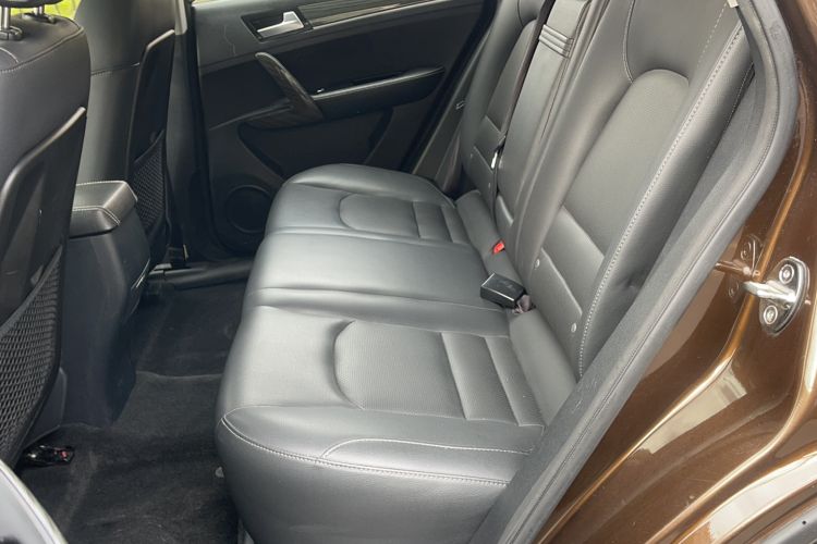 Used Zotye T600 2017 1.5T Manual Luxury New Year Edition Left Rear Seat