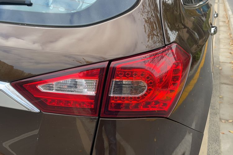 Used Zotye T600 2017 1.5T Manual Luxury New Year Edition Right Rear Taillight
