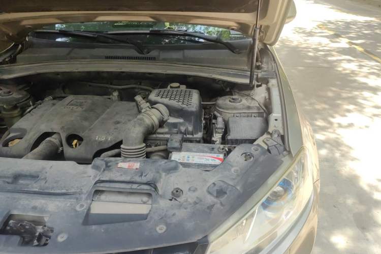 Used Zotye T600 2017 1.5T Manual Luxury New Year Edition Engine Bay Left