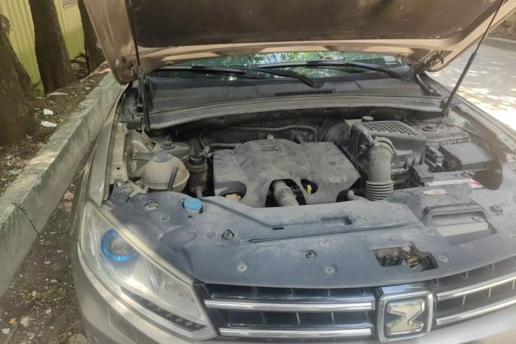 Used Zotye T600 2017 1.5T Manual Luxury New Year Edition Engine Bay Right