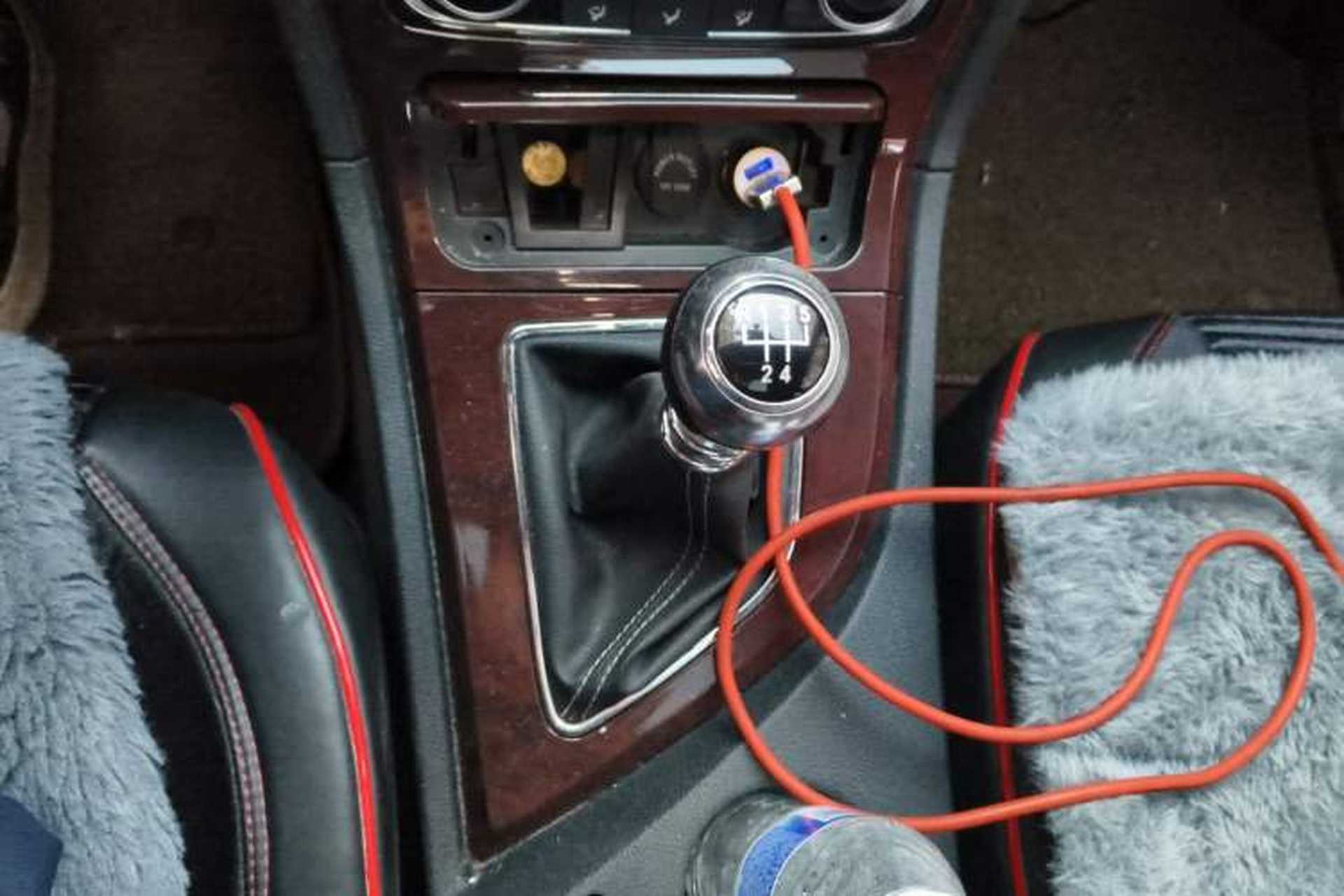 Used Zotye T600 2017 1.5T Manual Elite New Year Edition Gear Lever