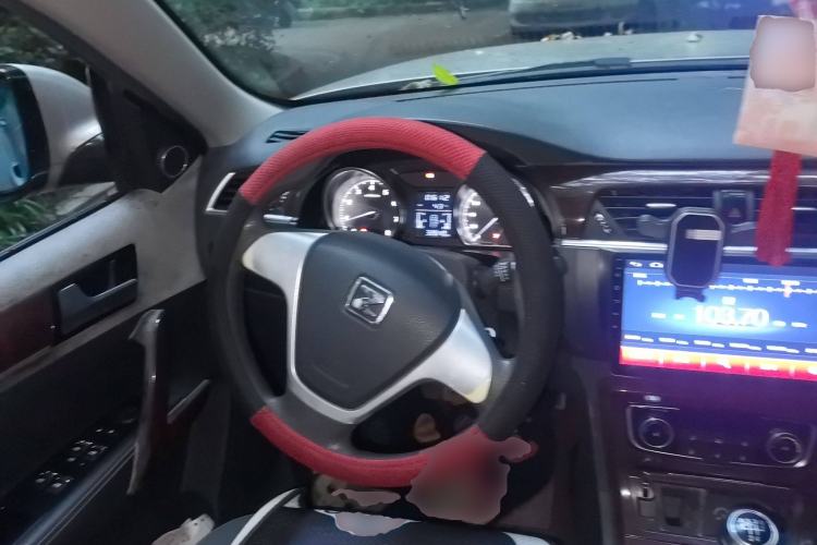 Used Zotye T600 2017 1.5T Manual Elite New Year Edition Steering Wheel