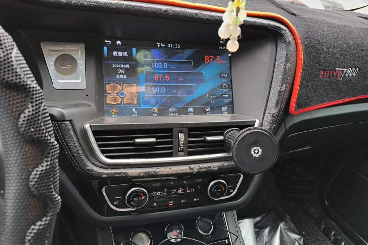 Used Zotye T600 2017 1.5T Manual Luxury New Year Edition Audio And AC Panel