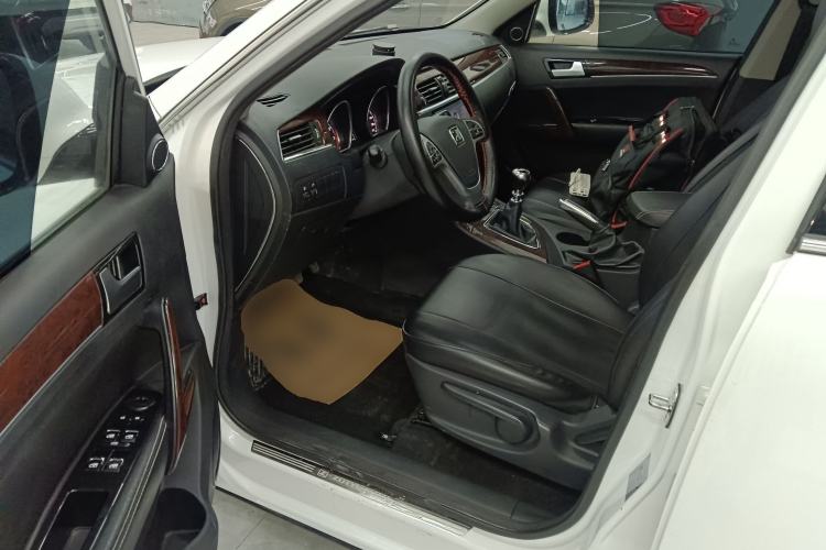 Used Zotye T600 2017 1.5T Manual Elite New Year Edition Driver Seat