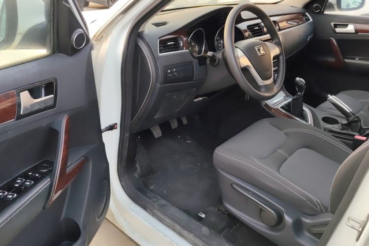 Used Zotye T600 2017 1.5T Manual Elite New Year Edition Driver Seat