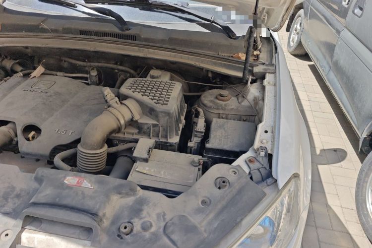 Used Zotye T600 2017 1.5T Manual Elite New Year Edition Engine Bay Left