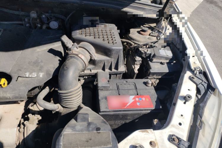 Used Zotye T600 2017 1.5T Manual Elite New Year Edition Engine Bay Left