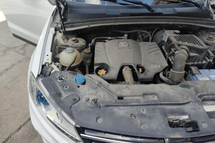 Used Zotye T600 2017 1.5T Manual Elite New Year Edition Engine Bay Right