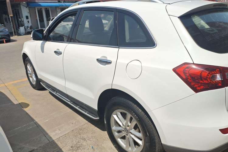 Used Zotye T600 2017 1.5T Manual Luxury New Year Edition Exterior 3