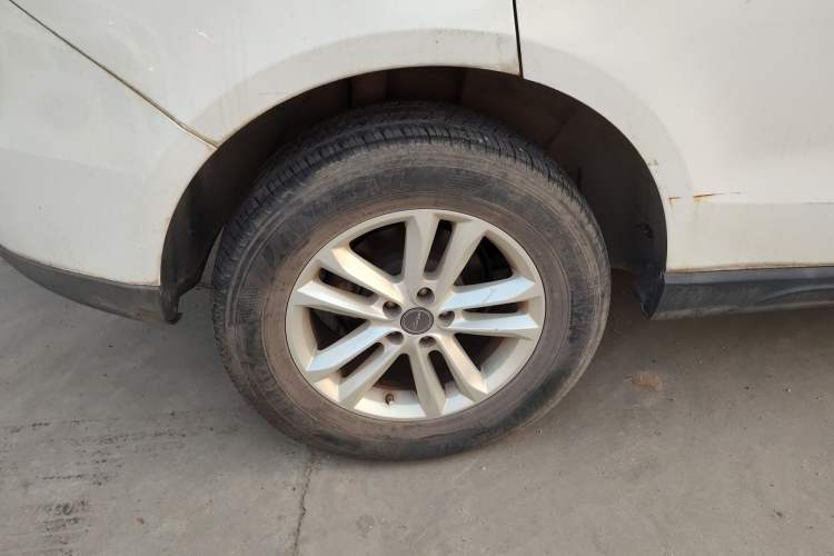 Used Zotye T600 2017 1.5T Manual Elite New Year Edition Exterior 5