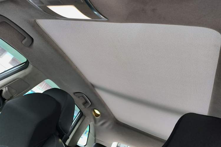 Used Zotye T600 2017 1.5T Manual Luxury New Year Edition Headliner