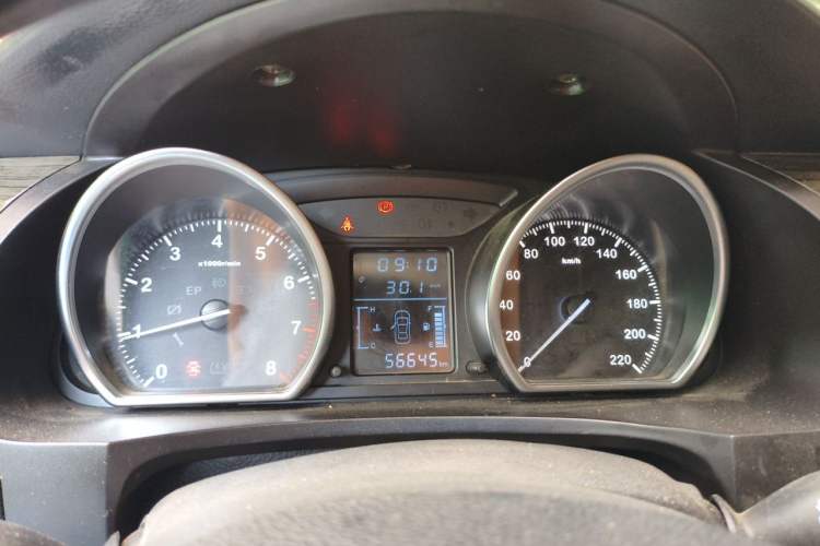 Used Zotye T600 2017 1.5T Manual Luxury New Year Edition Instrument Cluster