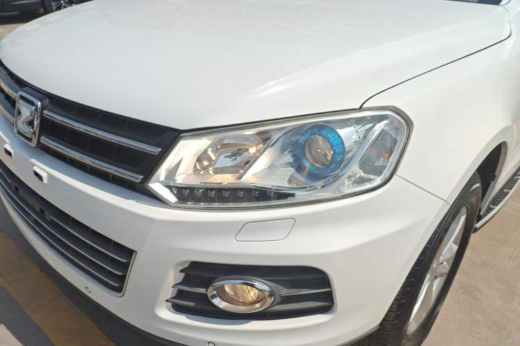 Used Zotye T600 2017 1.5T Manual Luxury New Year Edition Left Front Headlight