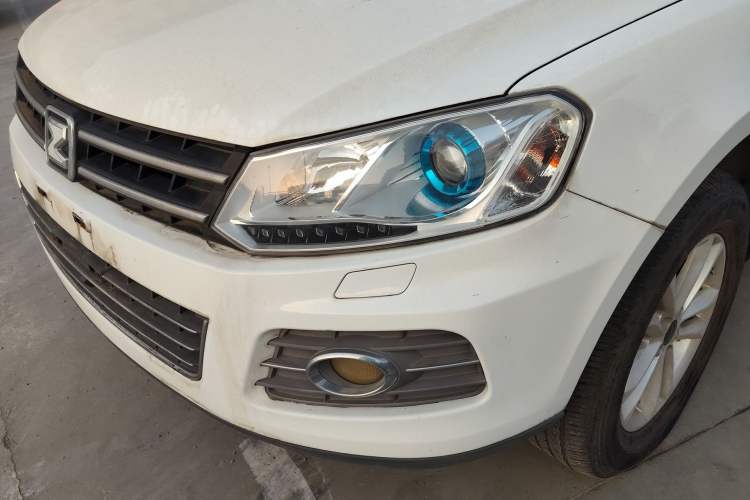 Used Zotye T600 2017 1.5T Manual Elite New Year Edition Left Front Headlight