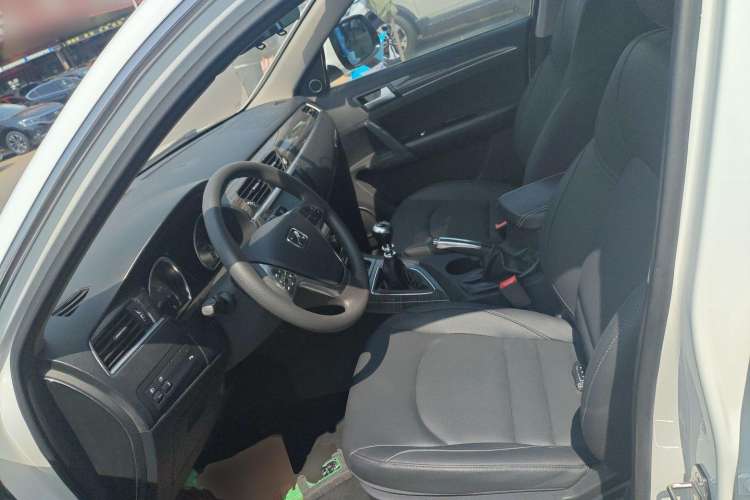 Used Zotye T600 2017 1.5T Manual Luxury New Year Edition Left Front Seat