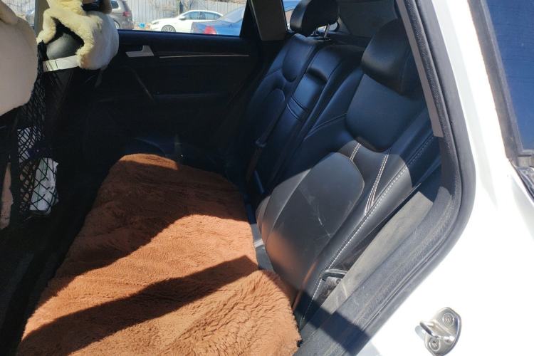 Used Zotye T600 2017 1.5T Manual Elite New Year Edition Left Rear Seat