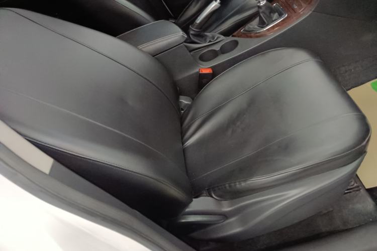 Used Zotye T600 2017 1.5T Manual Elite New Year Edition Right Front Seat