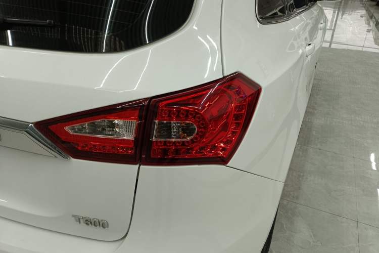 Used Zotye T600 2017 1.5T Manual Elite New Year Edition Right Rear Taillight