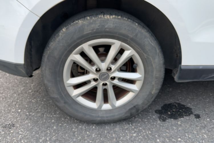 Used Zotye T600 2017 1.5T Manual Luxury New Year Edition Right Rear Wheel Hub