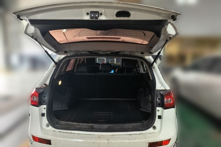 Used Zotye T600 2017 1.5T Manual Luxury New Year Edition Trunk