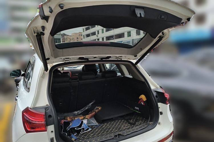 Used Zotye T600 2017 1.5T Manual Luxury New Year Edition Trunk