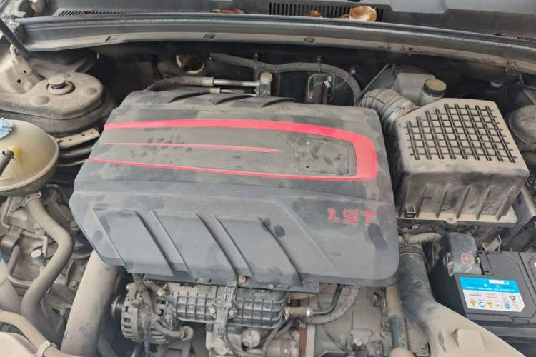 Used Zotye T600 2018 Sport Edition 1.5T Automatic Prestige Model Engine Bay