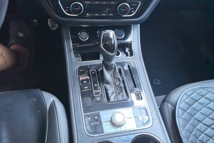 Used Zotye T600 2018 Sport Edition 1.5T Automatic Prestige Model Gear Lever