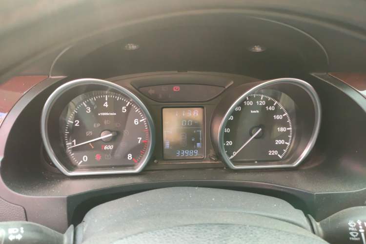 Used Zotye T600 2018 Sport Edition 1.5T Manual Luxury Model Instrument Cluster