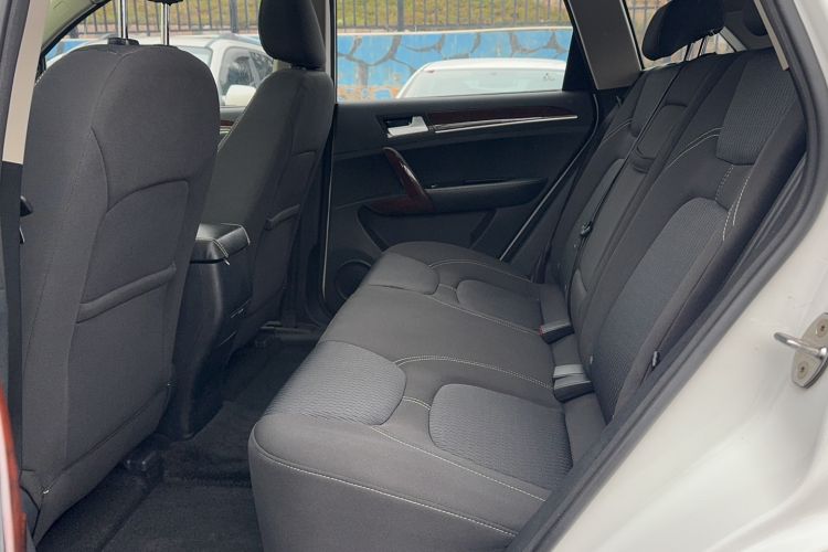 Used Zotye T600 2018 Sport Edition 1.5T Manual Luxury Model Interior 3