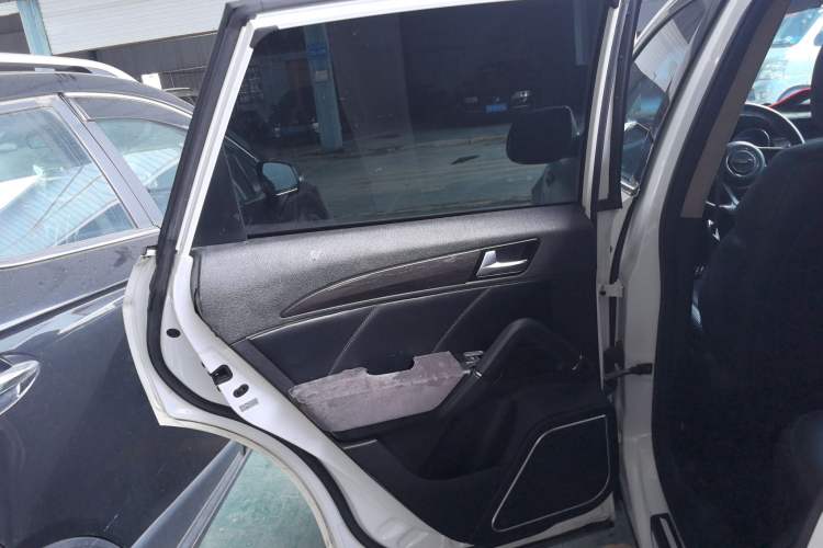 Used Zotye T600 2018 Sport Edition 1.5T Automatic Prestige Model Interior 8