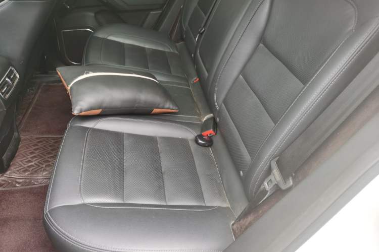 Used Zotye T600 2018 Sport Edition 1.5T Automatic Prestige Model Left Rear Seat