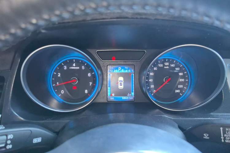 Used Zotye T600 2018 Sport Edition 1.5T Automatic Prestige Model Odometer Close Up