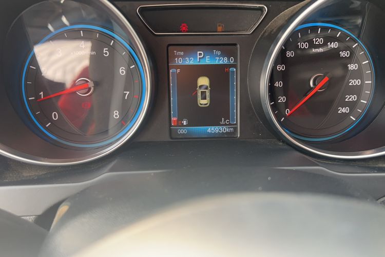 Used Zotye T600 2018 Sport Edition 1.5T Automatic Luxury Model Odometer Close Up