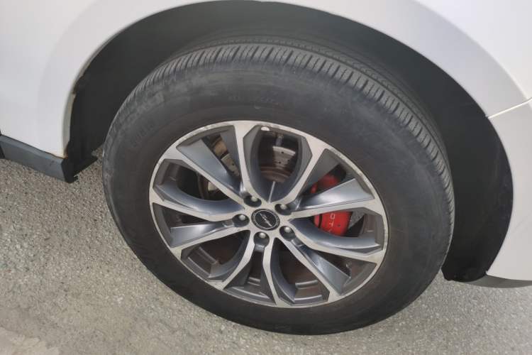 Used Zotye T600 2018 Sport Edition 1.5T Automatic Prestige Model Right Front Wheel Hub