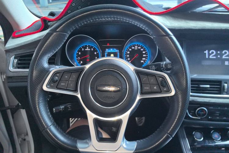 Used Zotye T600 2018 Sport Edition 1.5T Automatic Prestige Model Steering Wheel