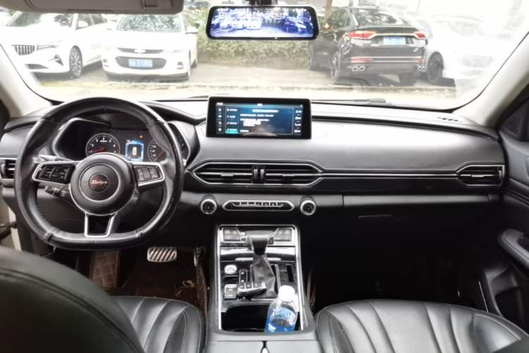 Used Zotye T600 2019 1.5T Automatic Luxury Edition Center Console