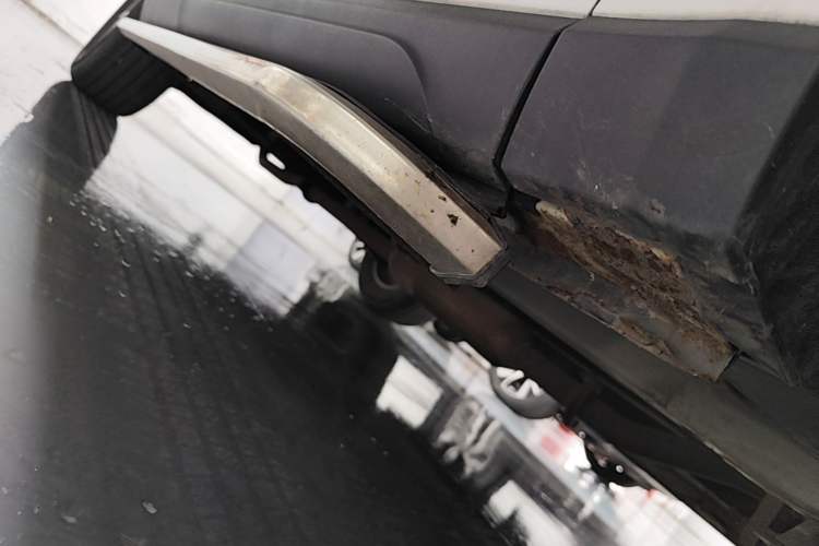 Used Zotye T600 2019 1.5T Manual Luxury Version Chassis Front Right