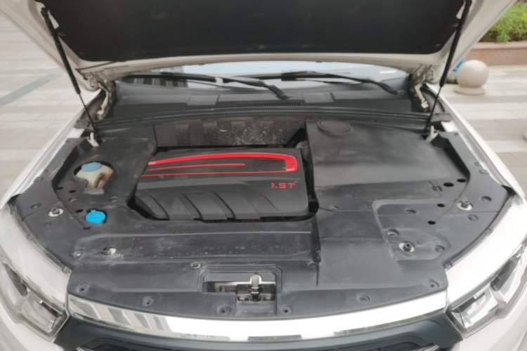 Used Zotye T600 2019 1.5T Automatic Luxury Edition Engine Bay