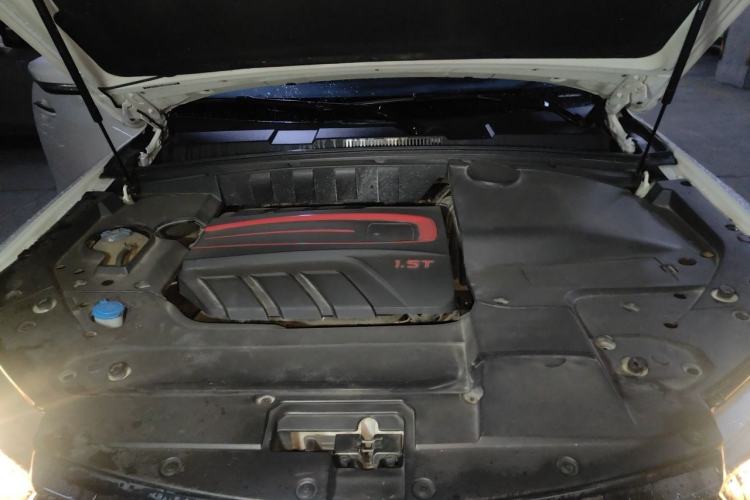 Used Zotye T600 2019 1.5T Automatic Luxury Edition Engine Bay