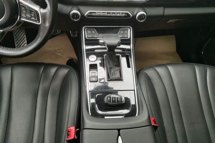 Used Zotye T600 2019 1.5T Automatic Luxury Edition Gear Lever