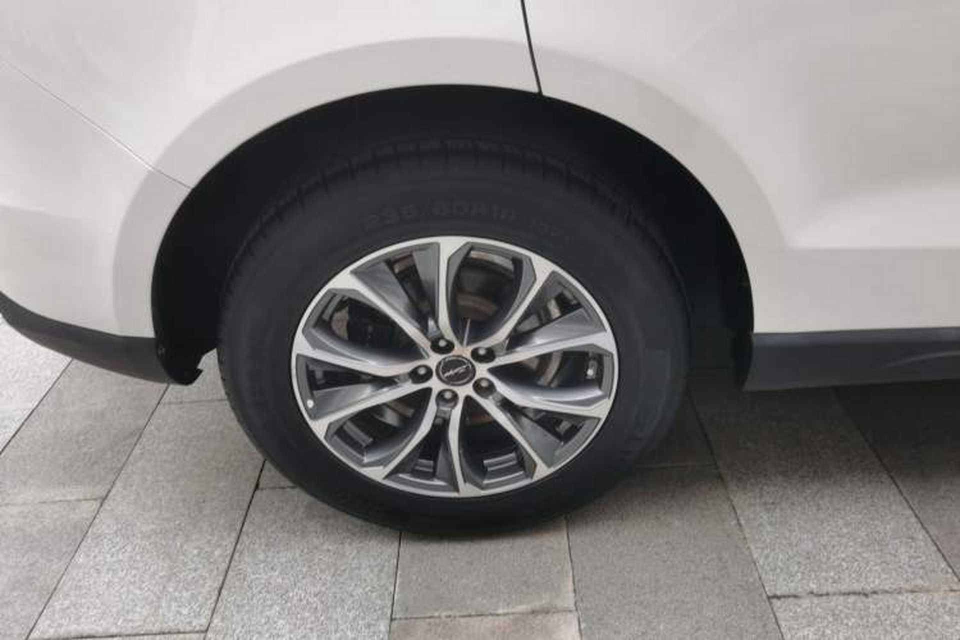 Used Zotye T600 2019 1.5T Automatic Luxury Edition Right Rear Wheel Hub