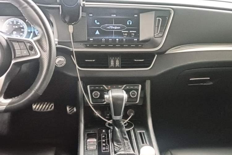 Used Zotye T600 Coupe 2017 1.5T Automatic Luxury Model Audio And AC Panel