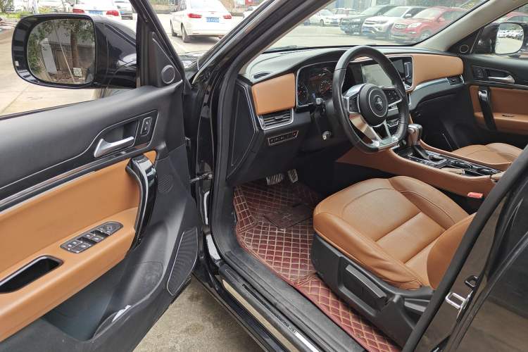 Used Zotye T600 Coupe 2017 1.5T Automatic Luxury Model Driver Seat