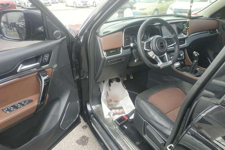 Used Zotye T600 Coupe 2017 1.5T Manual Luxury Model Driver Seat