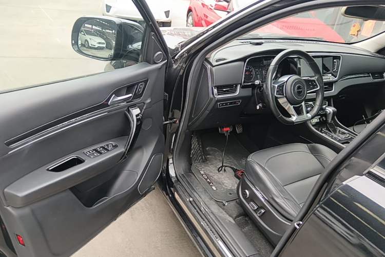 Used Zotye T600 Coupe 2017 1.5T Automatic Luxury Model Driver Seat